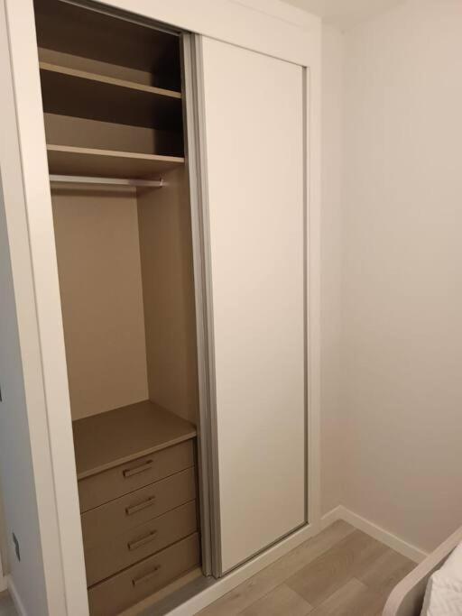 Apartmán ¡Al Lado De La Clinica Oftalmologica Vega! Oviedo Exteriér fotografie