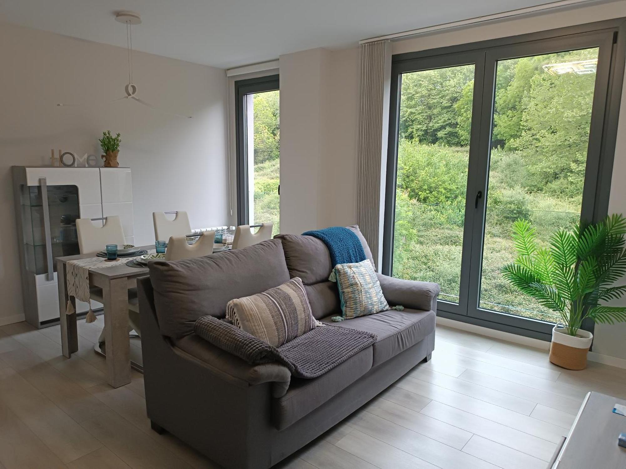 Apartmán ¡Al Lado De La Clinica Oftalmologica Vega! Oviedo Exteriér fotografie